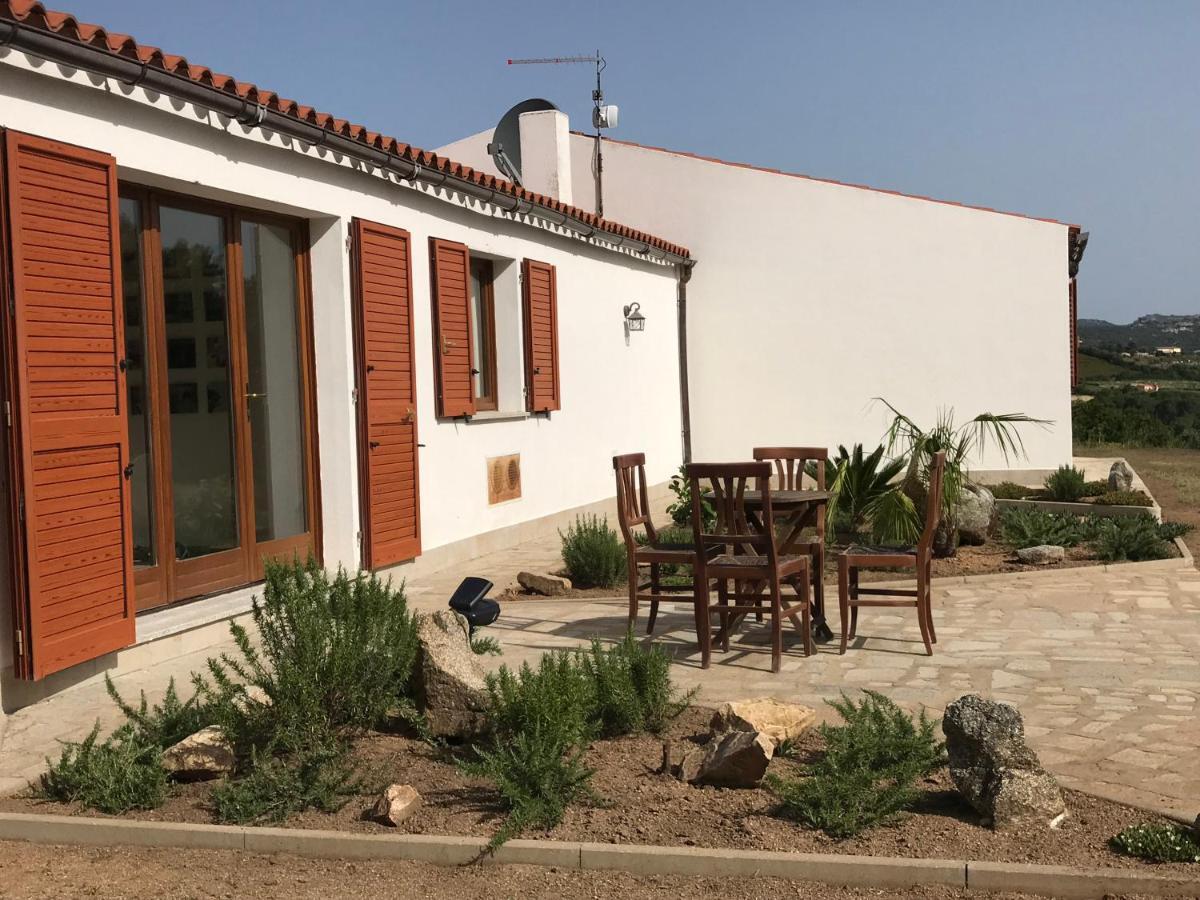 La Piana Holiday House Bassacutena Extérieur photo